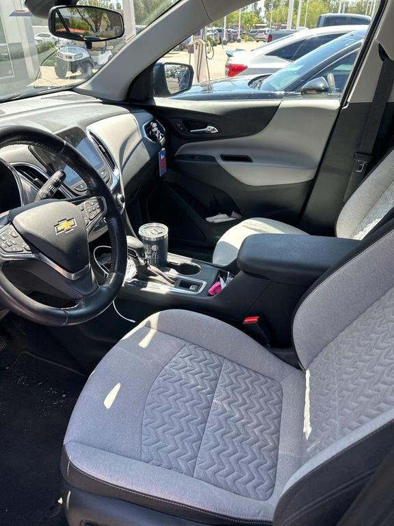 used 2022 Chevrolet Equinox car, priced at $19,999