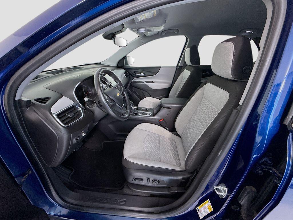 used 2022 Chevrolet Equinox car, priced at $19,498