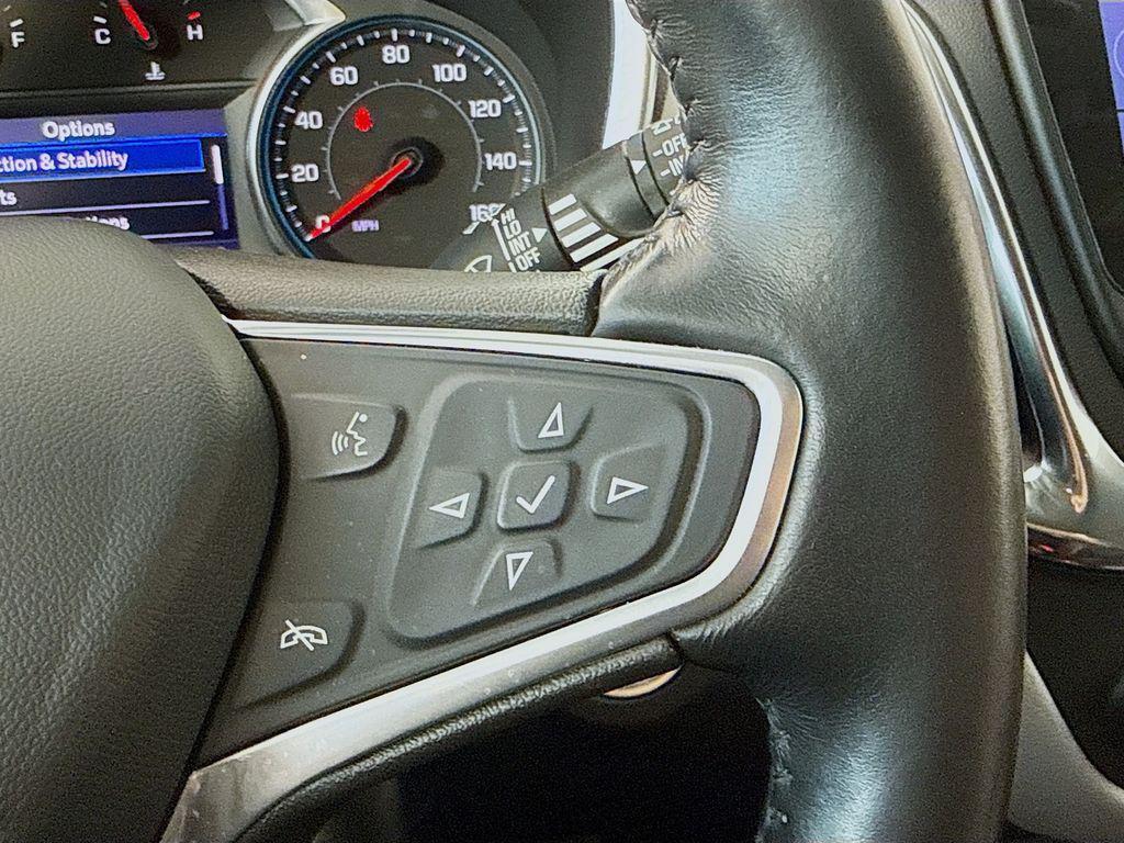 used 2022 Chevrolet Equinox car, priced at $19,498