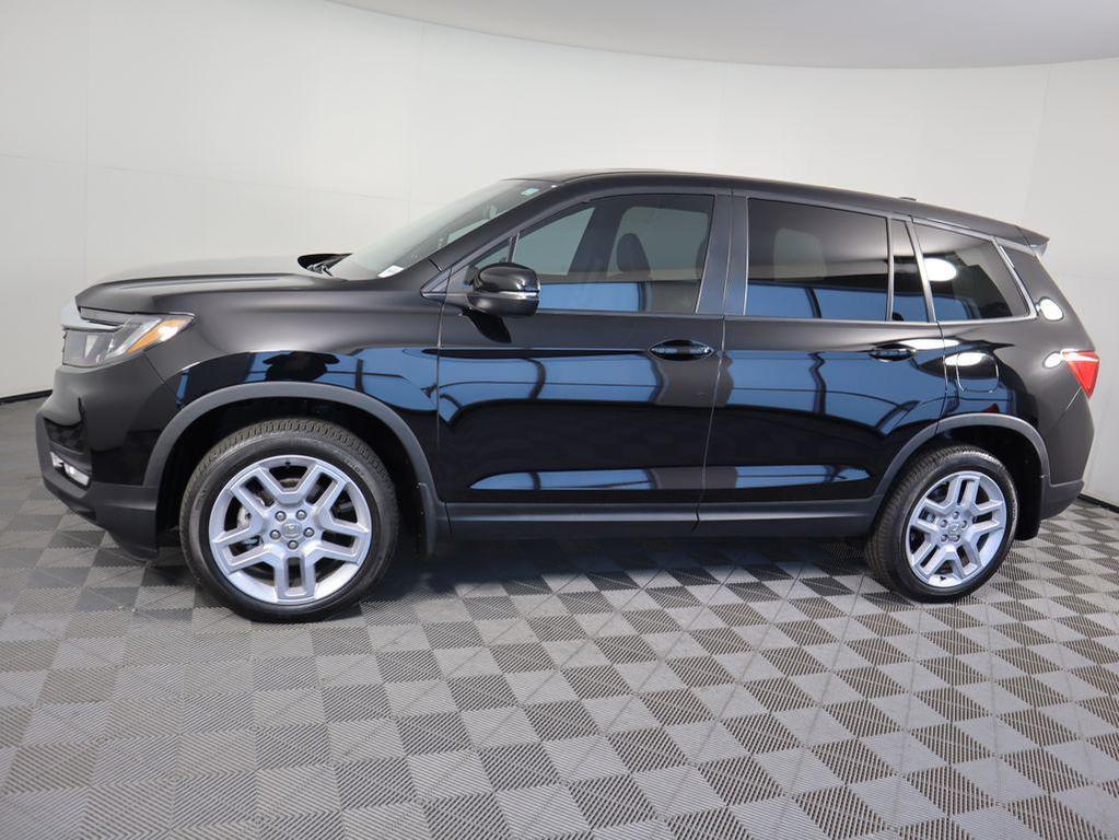 used 2025 Honda Passport car, priced at $38,999