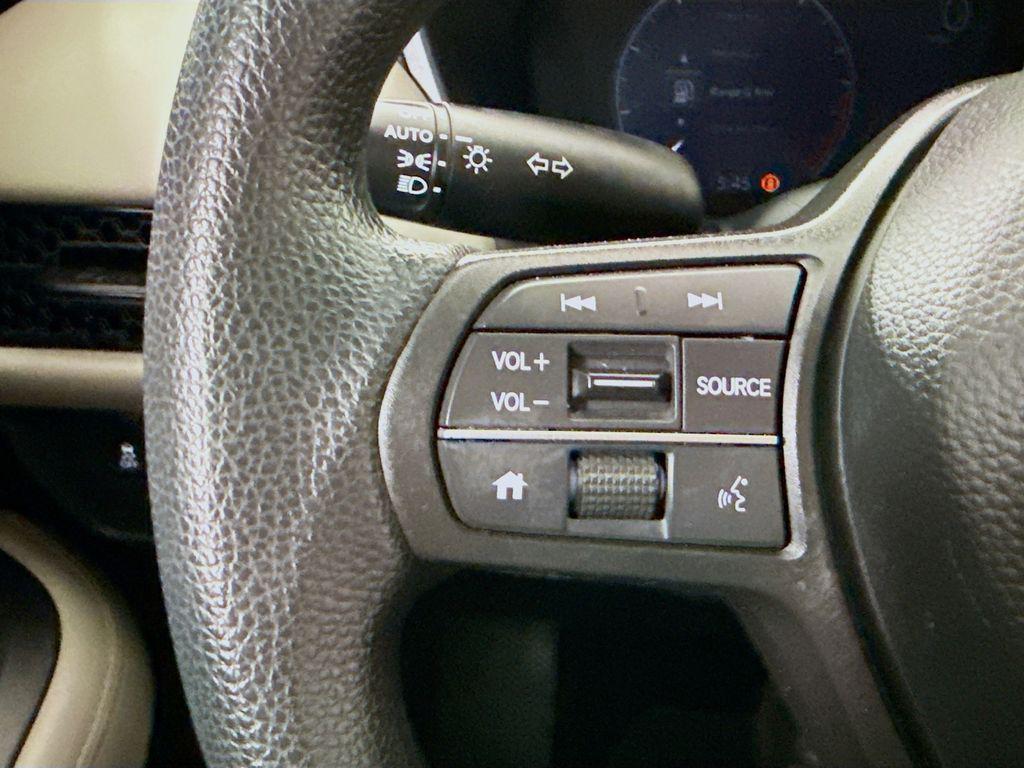 used 2025 Honda HR-V car, priced at $24,999
