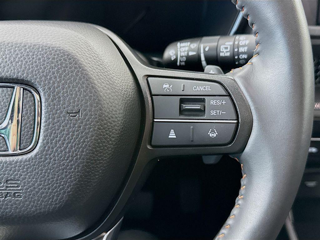 used 2024 Honda CR-V Hybrid car, priced at $32,998