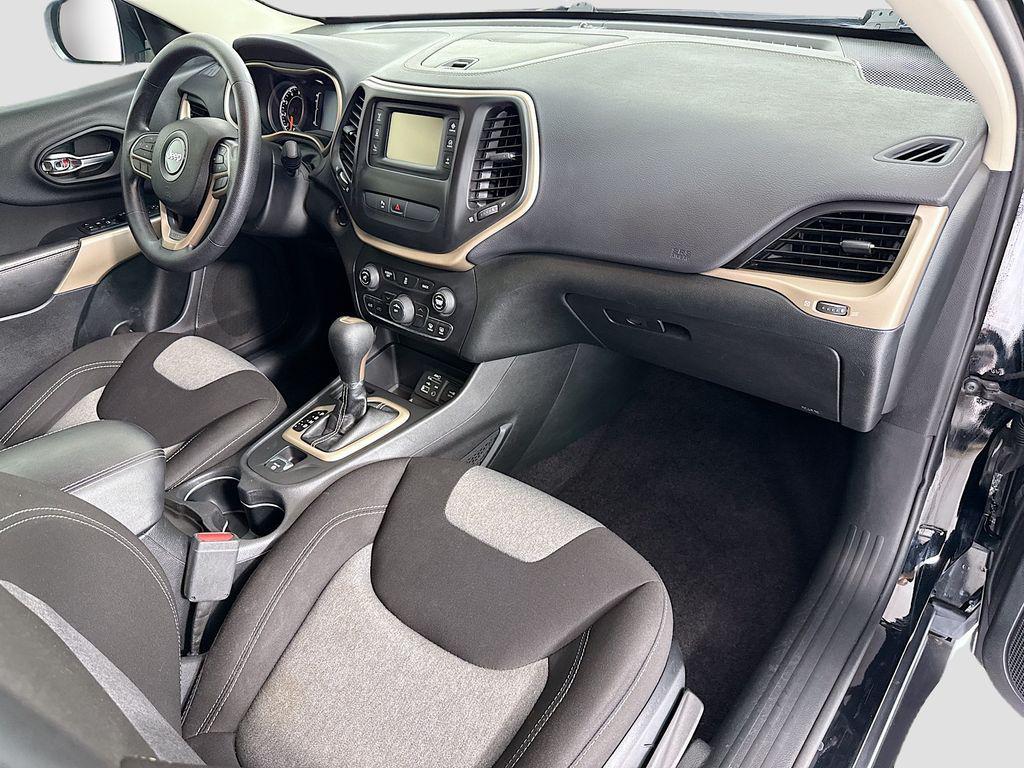 used 2018 Jeep Cherokee car, priced at $13,998