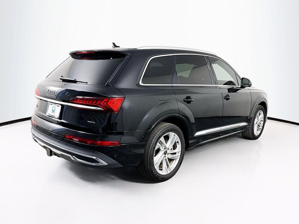 used 2021 Audi Q7 car, priced at $23,497