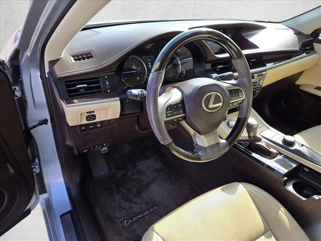 used 2018 Lexus ES 350 car, priced at $17,997