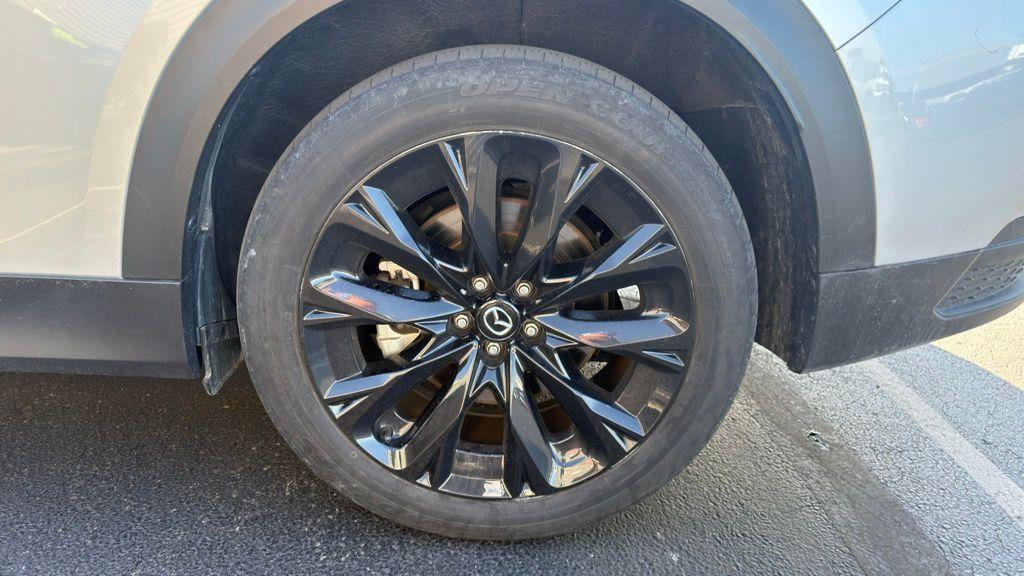 used 2025 Mazda CX-90 car, priced at $35,990