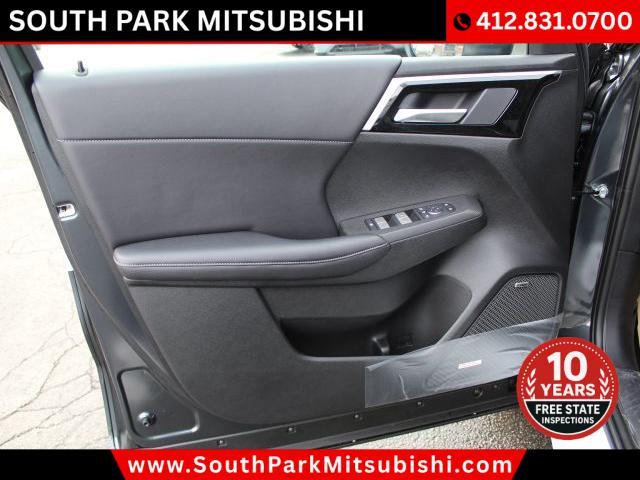 new 2026 Mitsubishi Outlander car, priced at $36,115