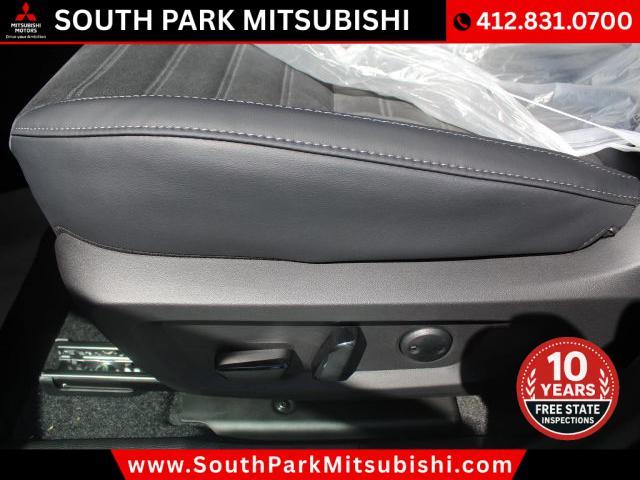 new 2025 Mitsubishi Outlander car, priced at $35,070