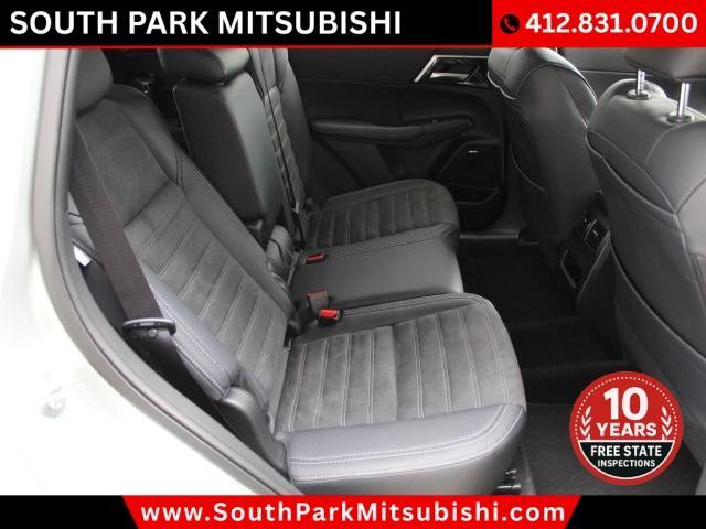 used 2025 Mitsubishi Outlander car, priced at $27,996