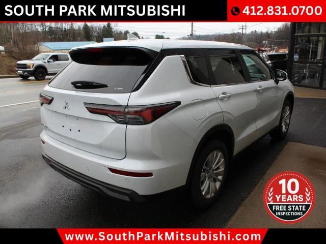 new 2026 Mitsubishi Outlander car, priced at $32,260