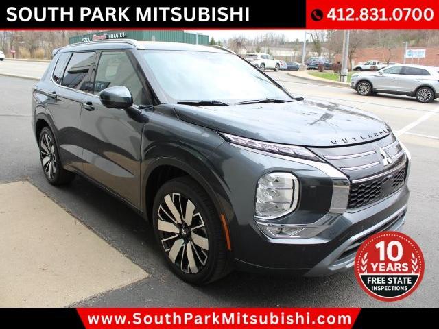 used 2025 Mitsubishi Outlander car, priced at $32,891