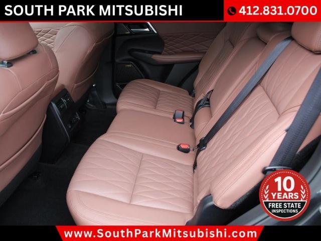 used 2025 Mitsubishi Outlander car, priced at $32,891