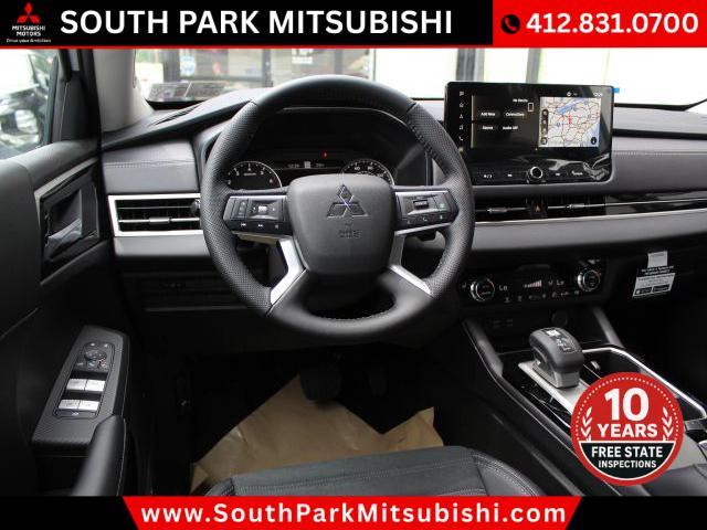 new 2025 Mitsubishi Outlander car, priced at $33,645