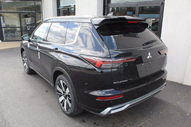 new 2025 Mitsubishi Outlander car, priced at $37,900