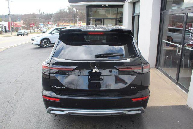 new 2025 Mitsubishi Outlander car, priced at $37,900