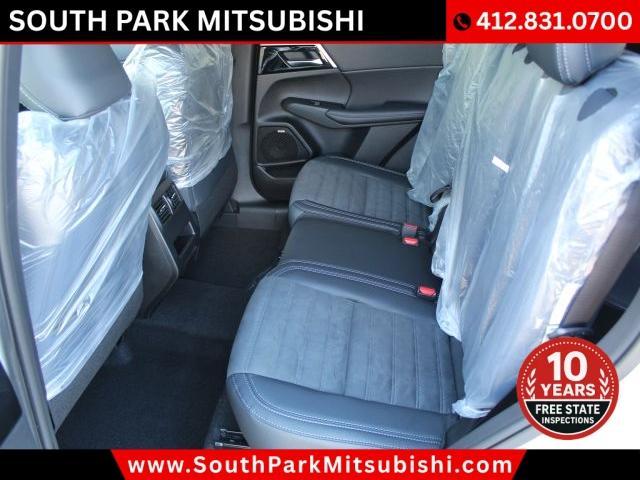 new 2026 Mitsubishi Outlander car, priced at $33,070