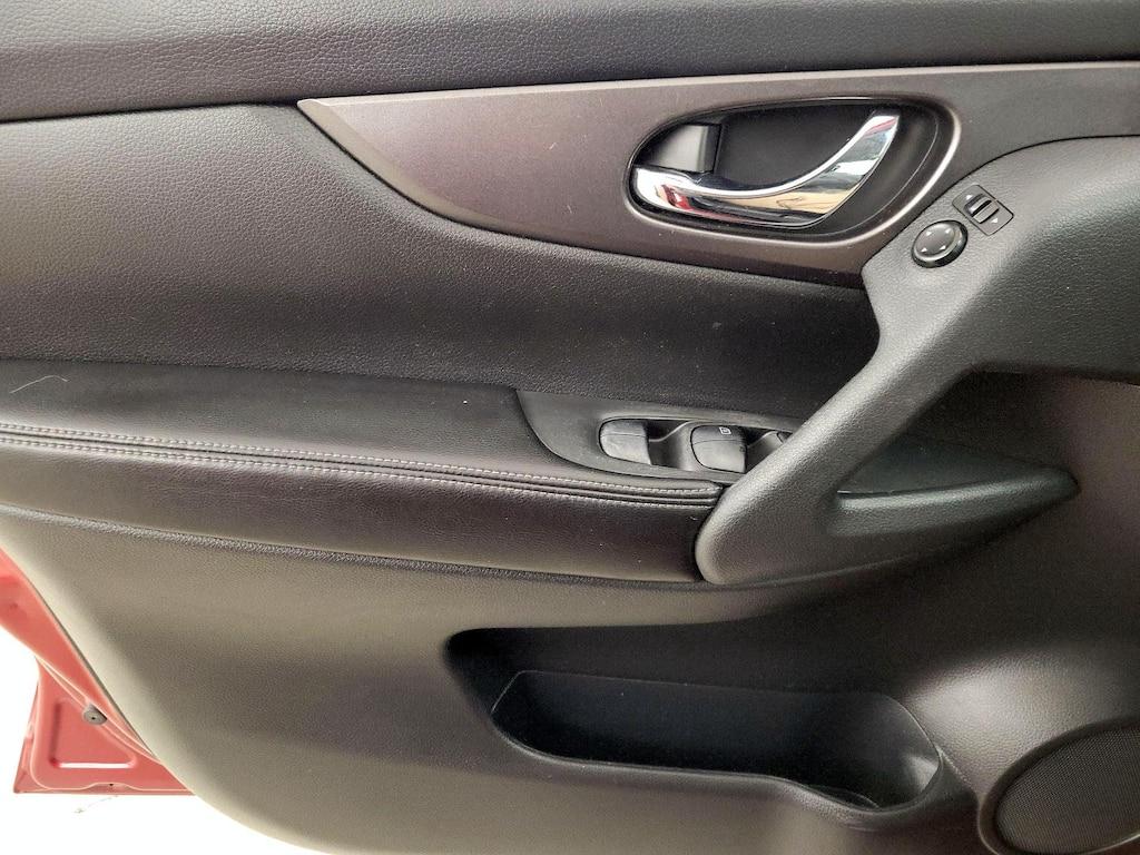 used 2016 Nissan Rogue car, priced at $14,998