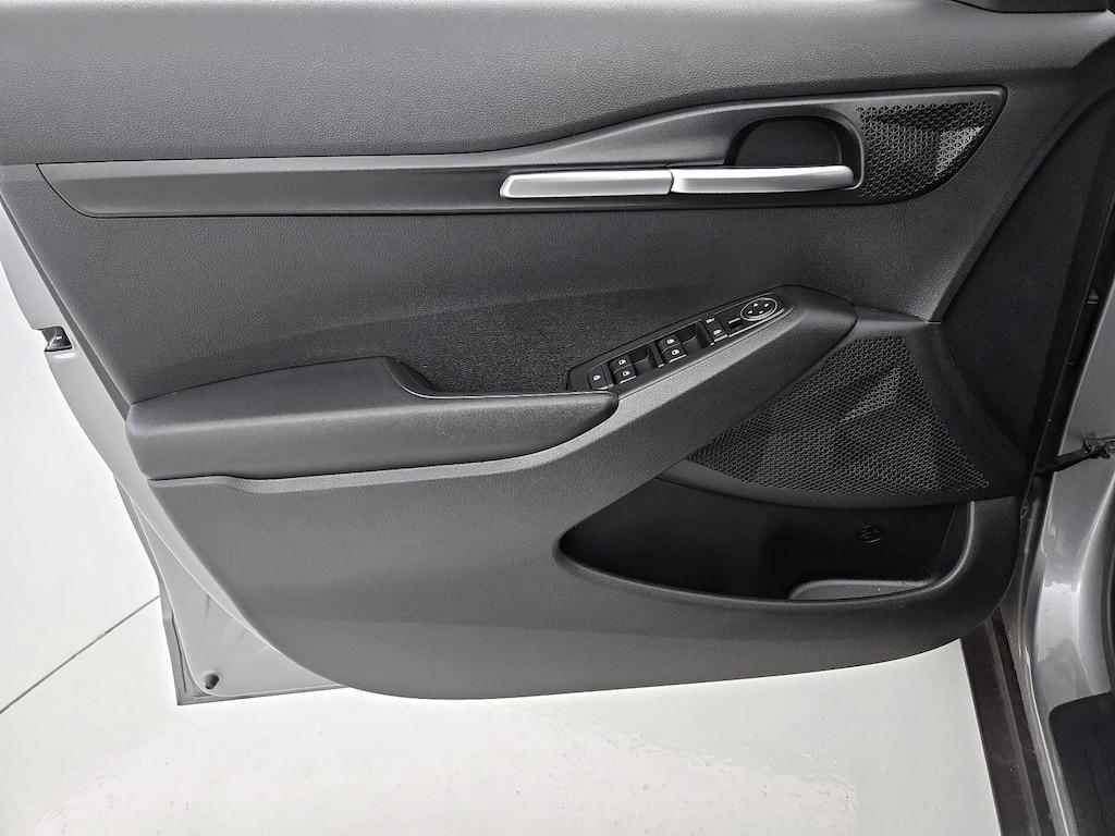 used 2023 Kia Seltos car, priced at $21,998