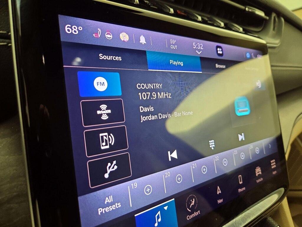 used 2021 Jeep Grand Cherokee L car, priced at $28,998