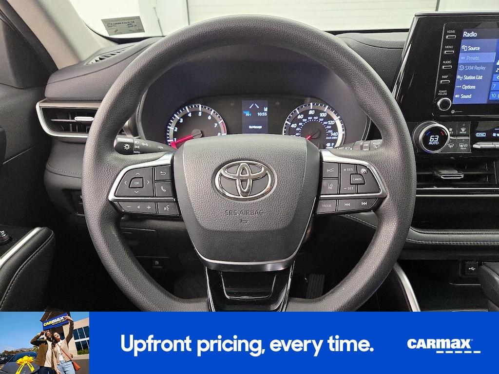used 2021 Toyota Highlander car, priced at $28,998