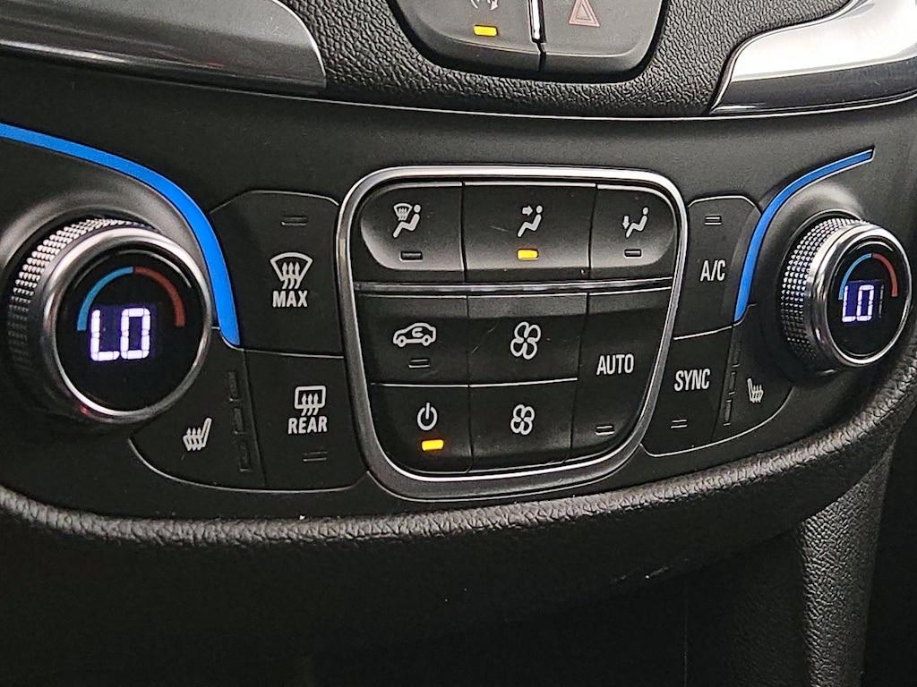 used 2023 Chevrolet Equinox car, priced at $20,998