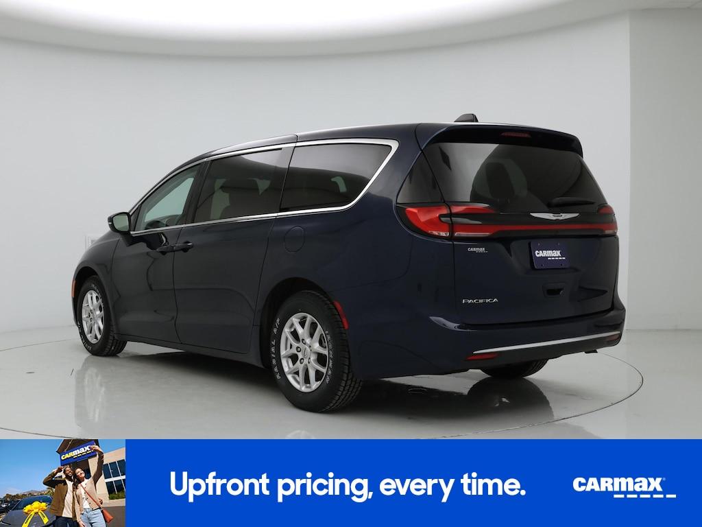 used 2023 Chrysler Pacifica car, priced at $25,998