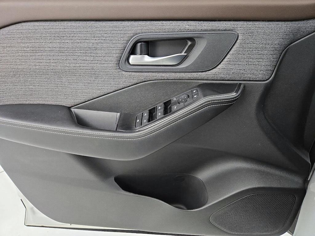 used 2023 Nissan Rogue car, priced at $22,998