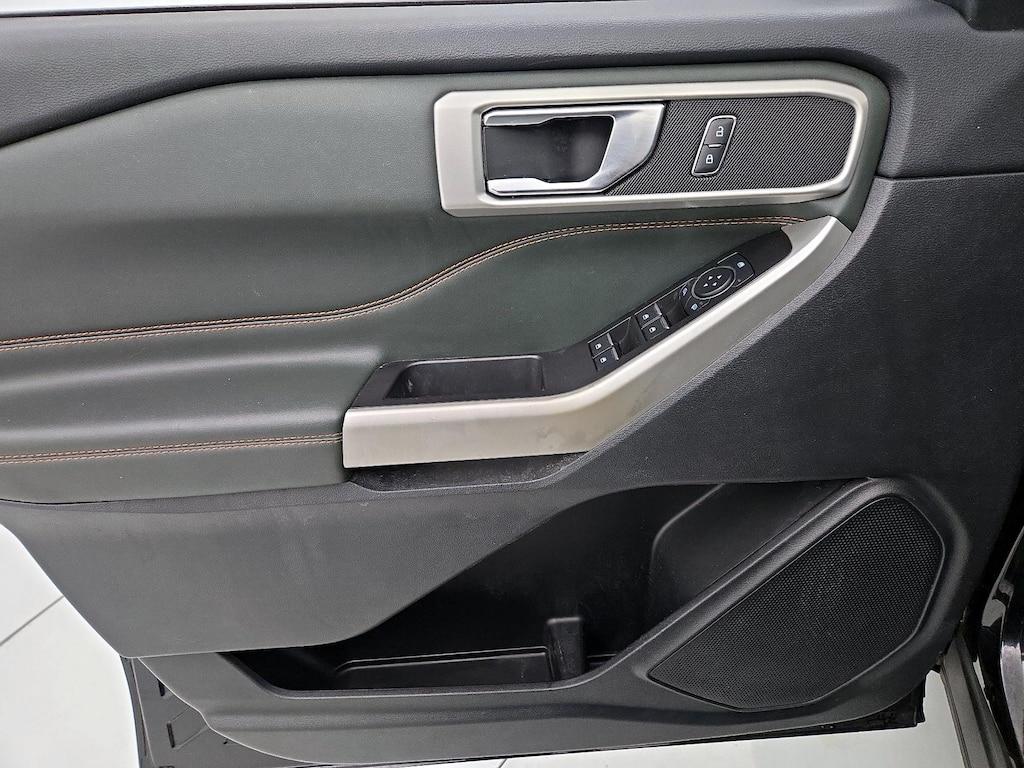 used 2022 Ford Explorer car, priced at $33,998