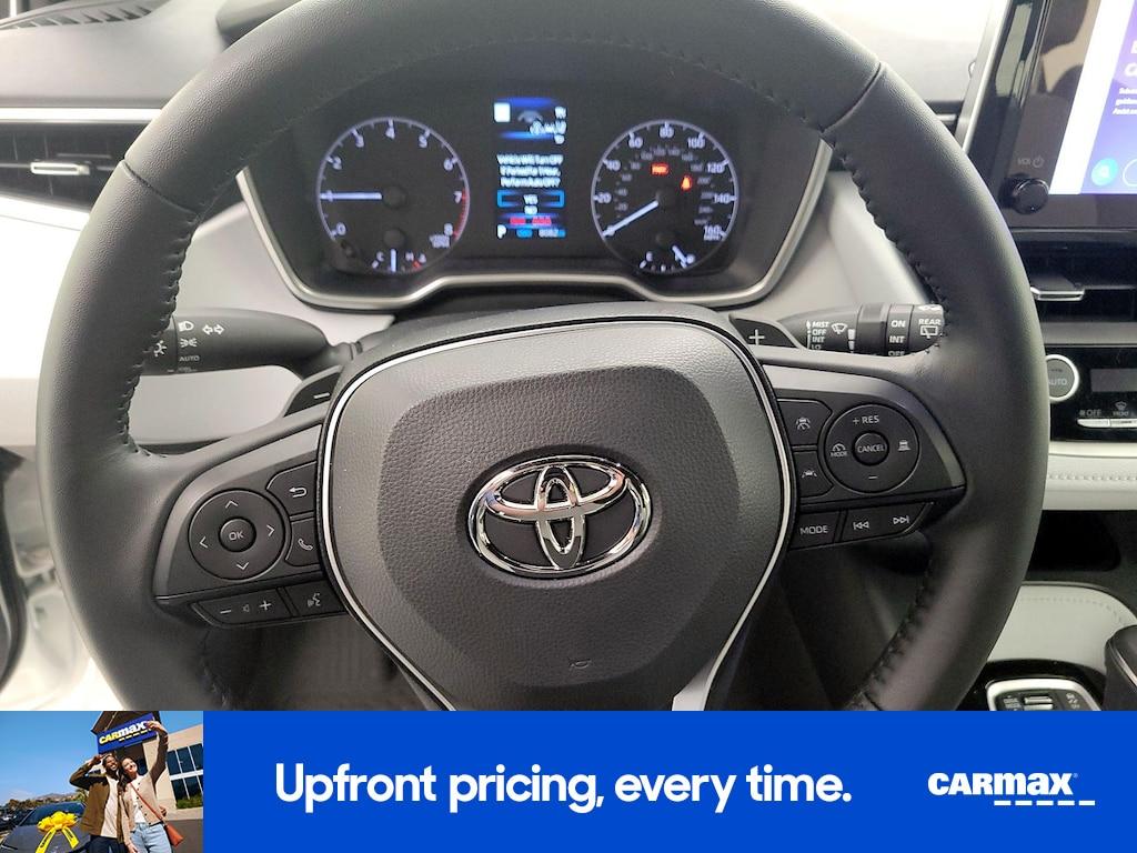 used 2025 Toyota Corolla Hatchback car, priced at $25,998