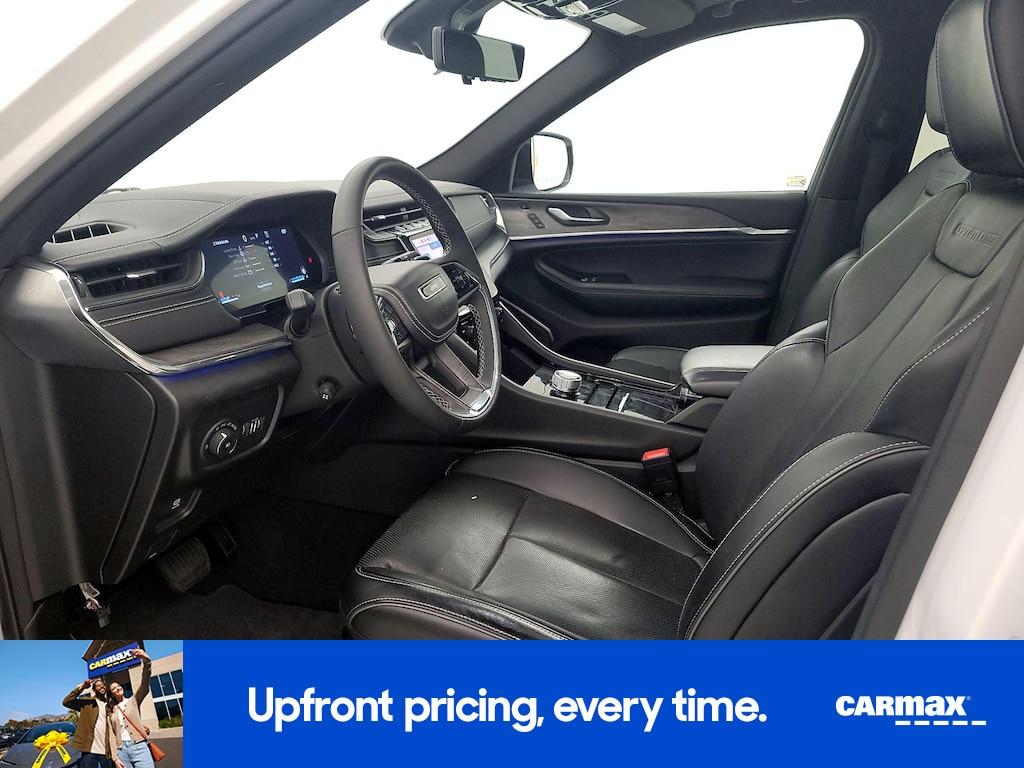 used 2023 Jeep Grand Cherokee car, priced at $35,998