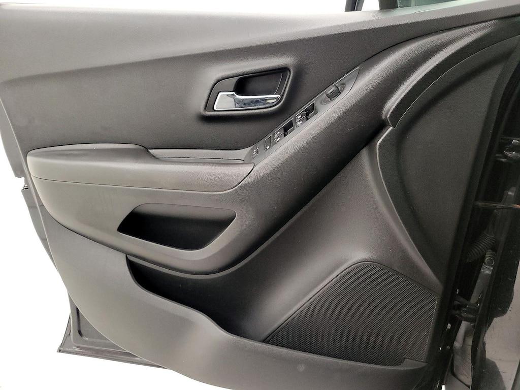 used 2020 Chevrolet Trax car, priced at $15,998