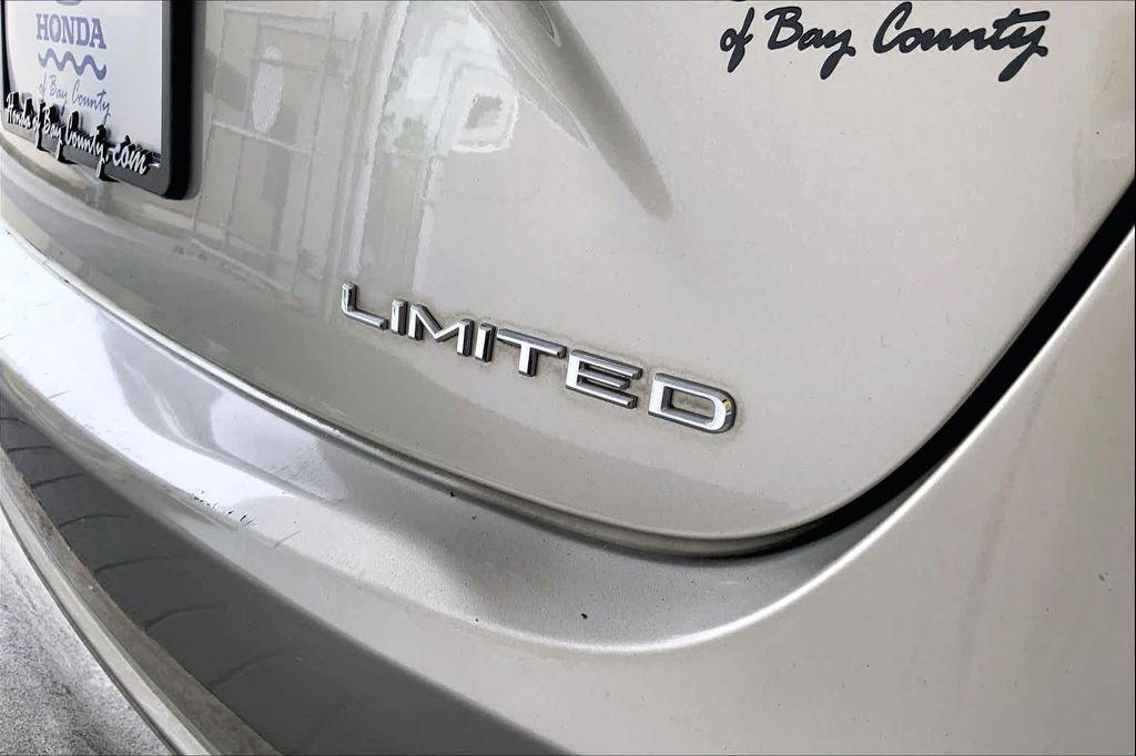 used 2014 Toyota Avalon car, priced at $13,994