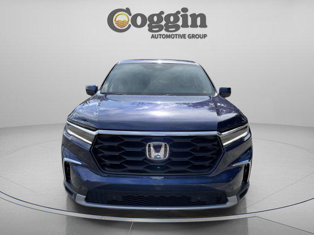 new 2025 Honda Pilot car, priced at $42,564