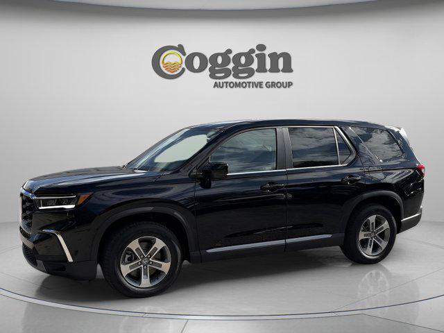 new 2025 Honda Pilot car, priced at $43,112