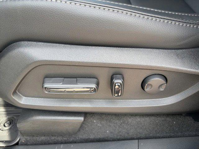 new 2025 Honda Pilot car, priced at $43,112