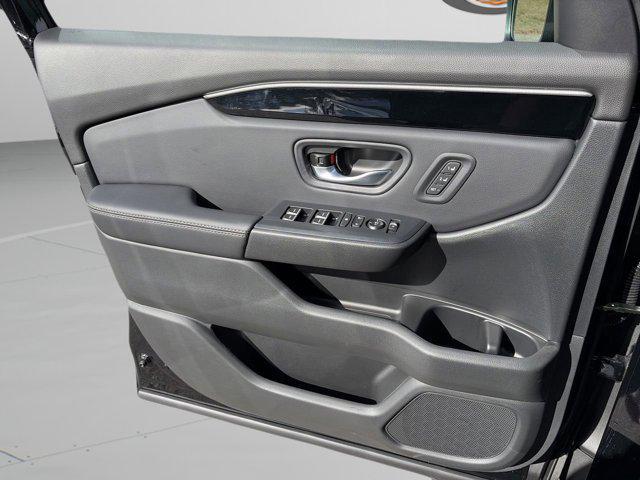 new 2025 Honda Pilot car, priced at $43,112