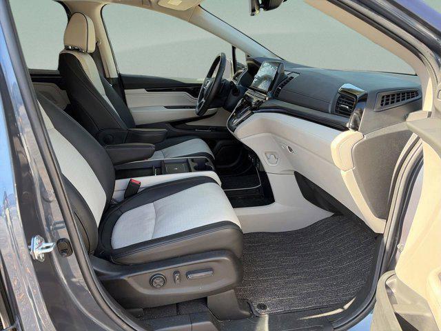 used 2025 Honda Odyssey car, priced at $45,298
