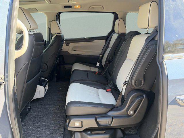 used 2025 Honda Odyssey car, priced at $45,298