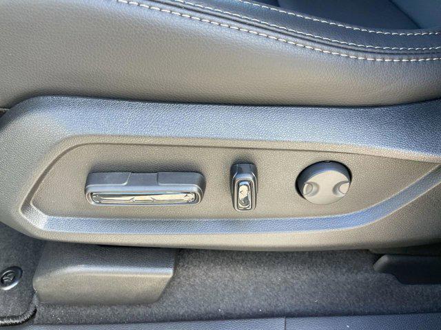 new 2025 Honda Pilot car, priced at $43,112