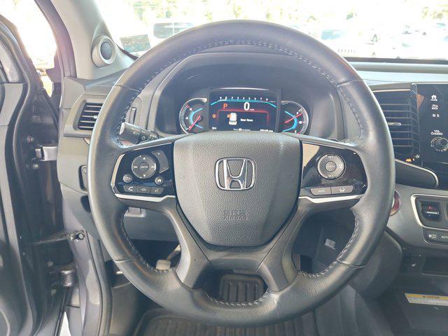 used 2022 Honda Pilot car, priced at $32,199