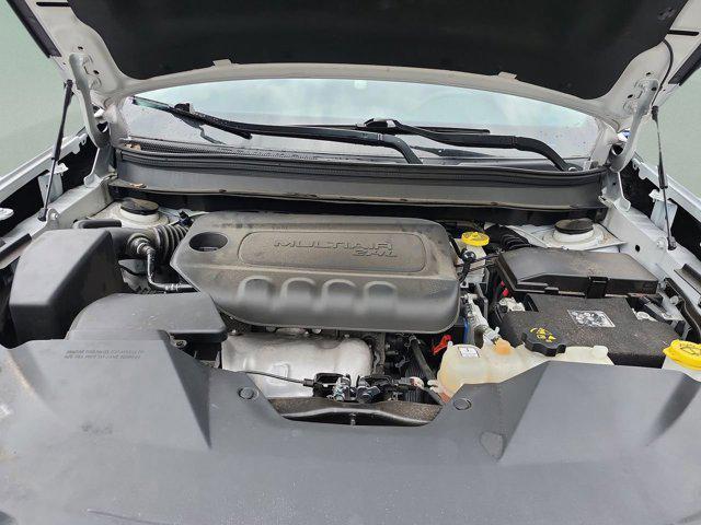 used 2020 Jeep Cherokee car, priced at $16,365