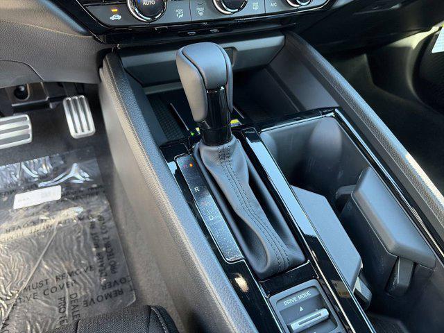 new 2025 Honda Accord Hybrid car, priced at $33,909