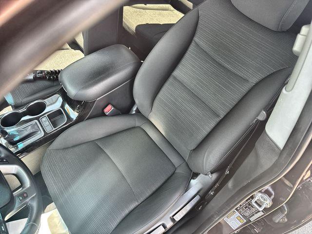 used 2015 Kia Sorento car, priced at $13,997