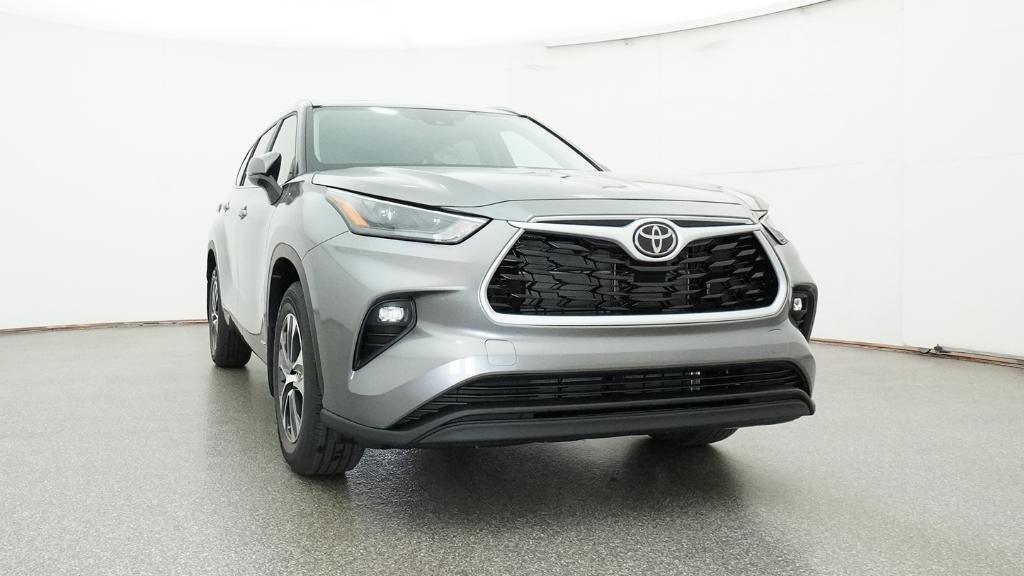 new 2026 Toyota Highlander Hybrid car, priced at $49,793