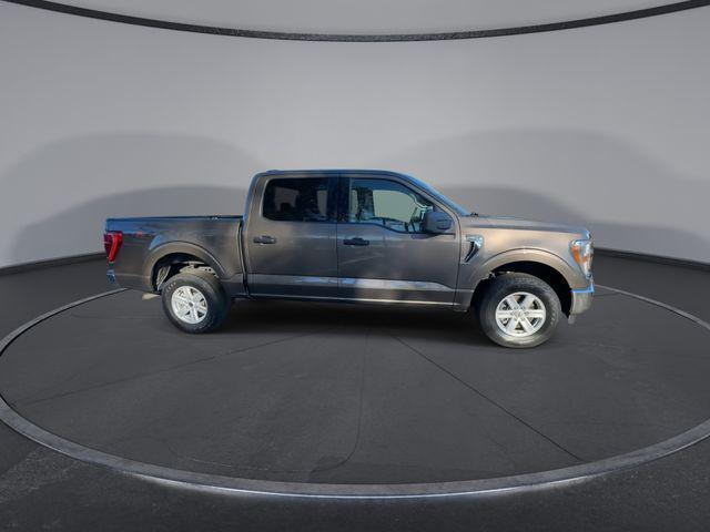 used 2022 Ford F-150 car, priced at $32,050