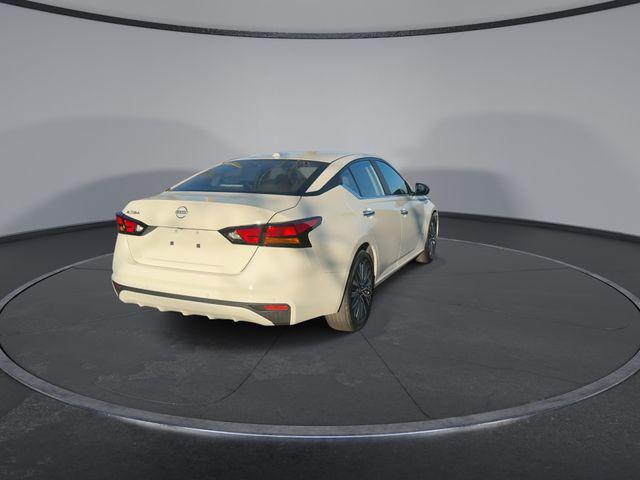 used 2025 Nissan Altima car, priced at $21,918