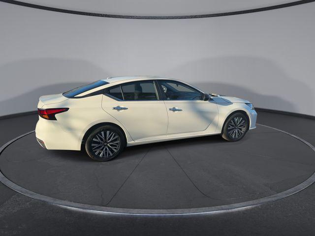 used 2025 Nissan Altima car, priced at $21,918