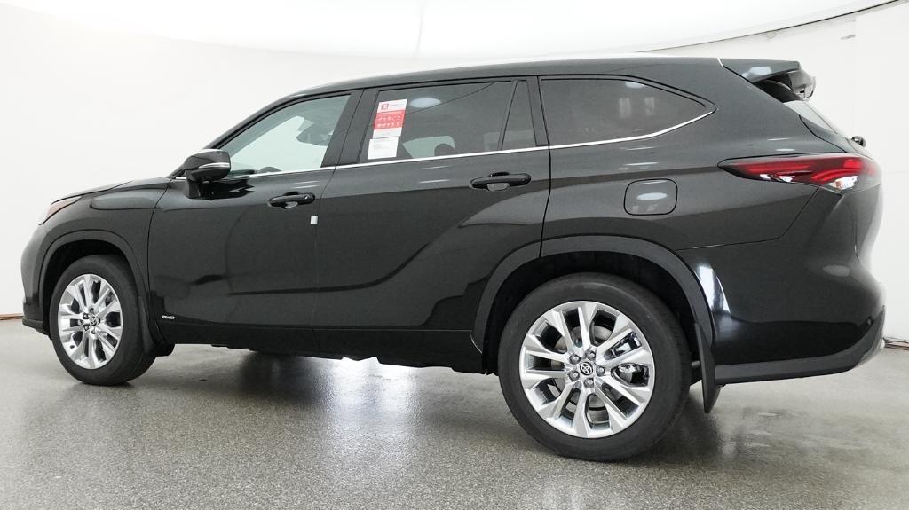 new 2026 Toyota Highlander Hybrid car, priced at $54,923
