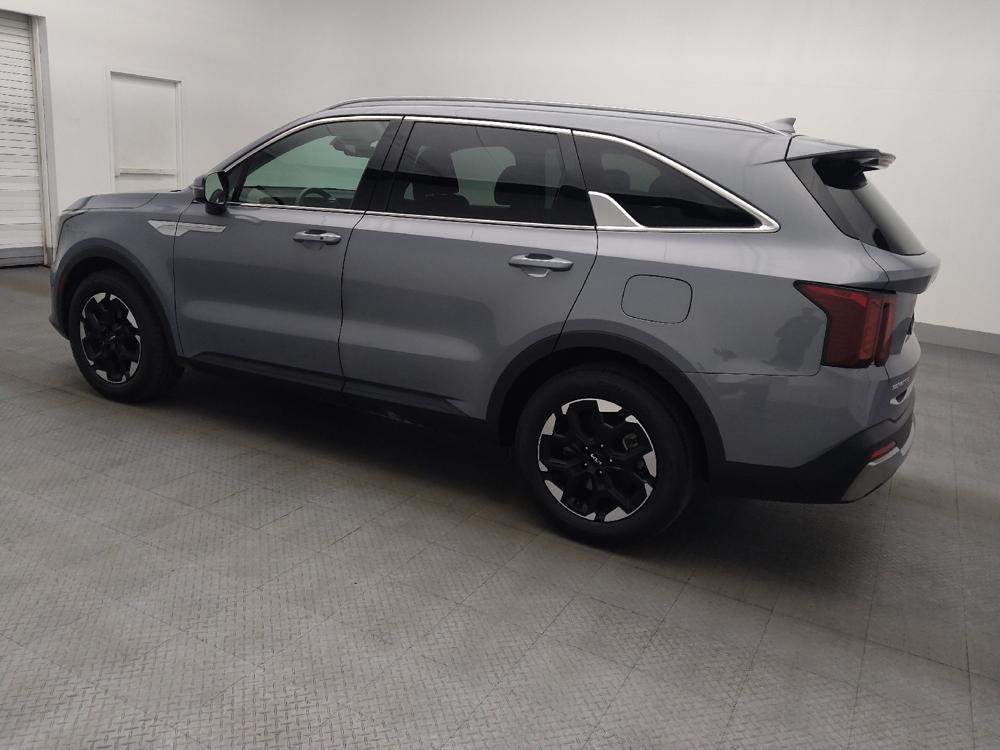 used 2024 Kia Sorento car, priced at $28,495