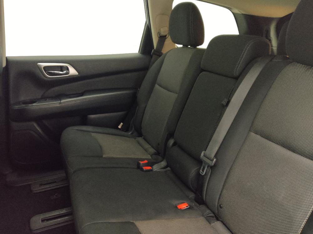 used 2020 Nissan Pathfinder car, priced at $16,095